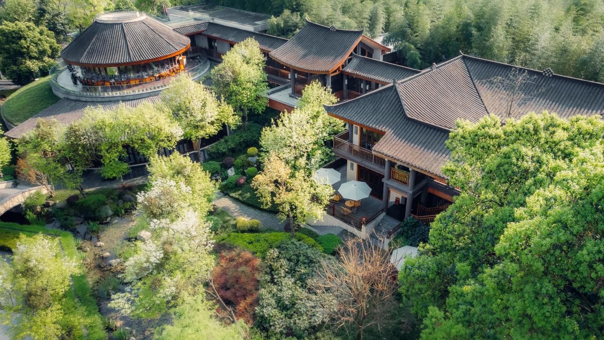 Six Senses Qing Cheng Mountain Hotel Chengdu Exterior photo